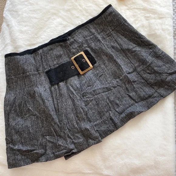 Free People Y2K tweed herringbone pleated buckle mini skirt - Picture 1 of 6